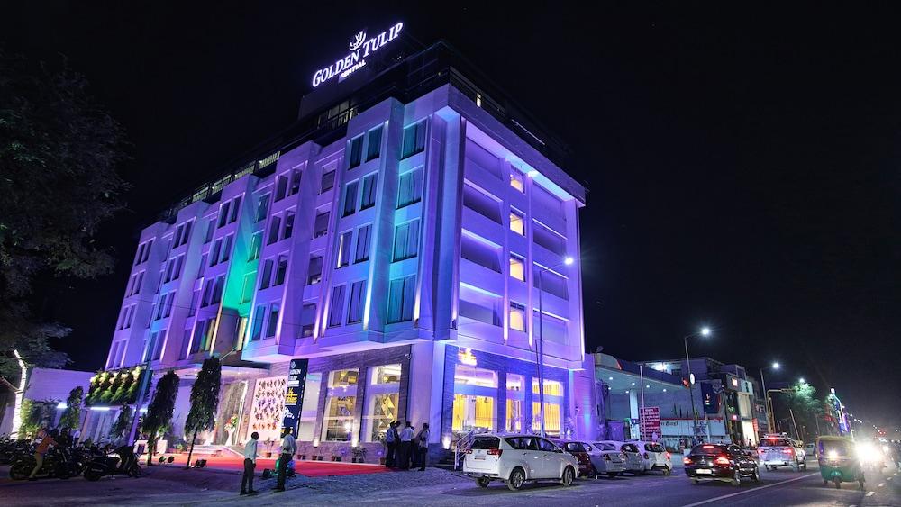 Golden Tulip Essential Jaipur Hotel Exterior photo